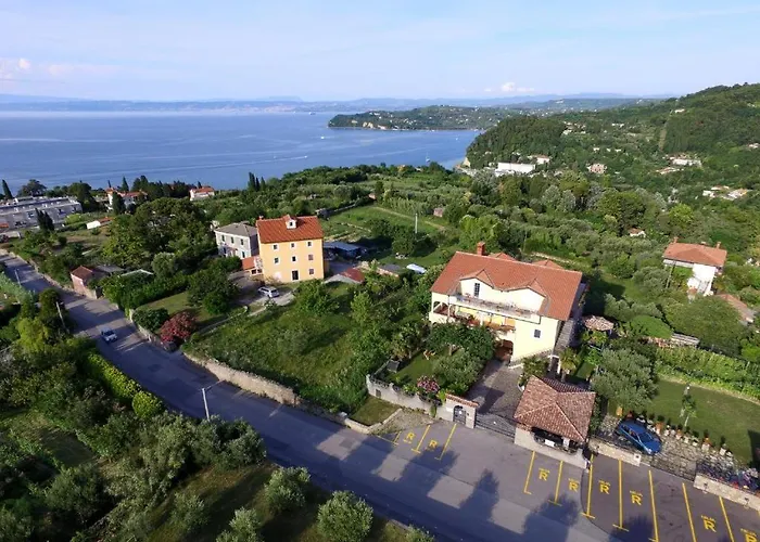 公寓 Apartmaji Jelena *