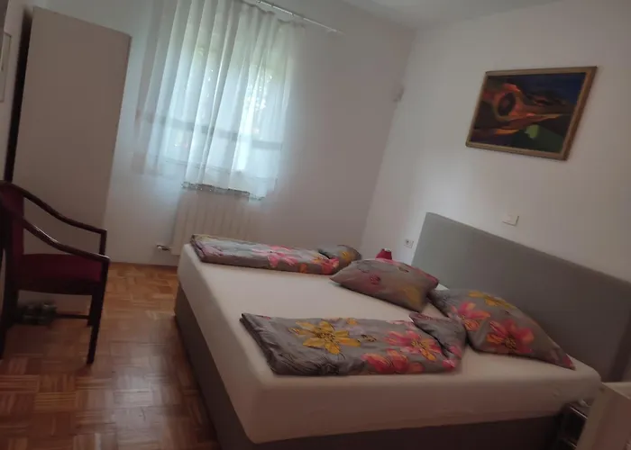 Apartmaji Jelena