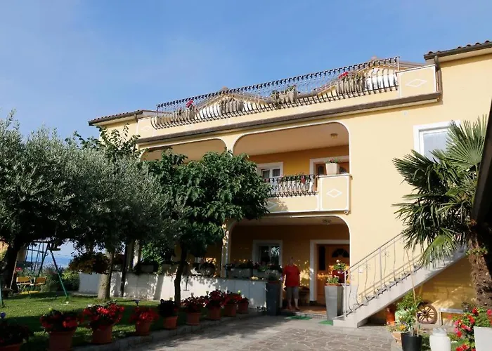 公寓 Apartmaji Jelena *