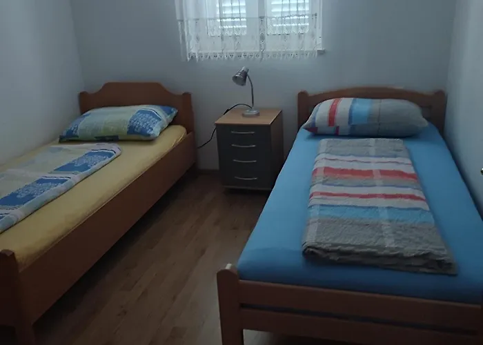 公寓 Apartmaji Jelena